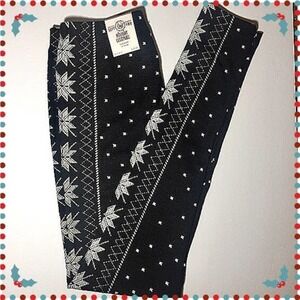 Nwt SO Hatchi Holiday Leggings Black Snowflakes